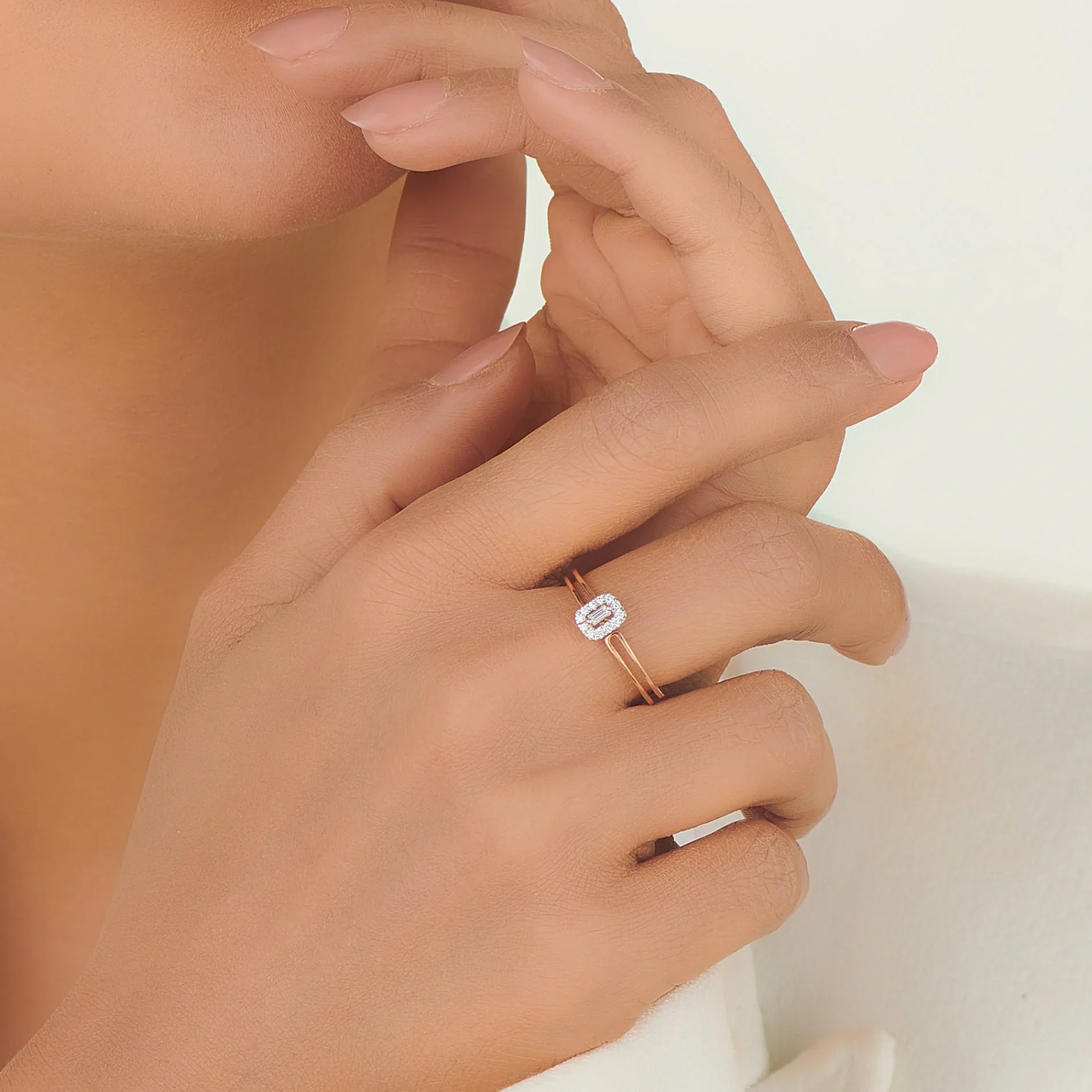 Boujee Split Sparkle Glam Ring - Image 2