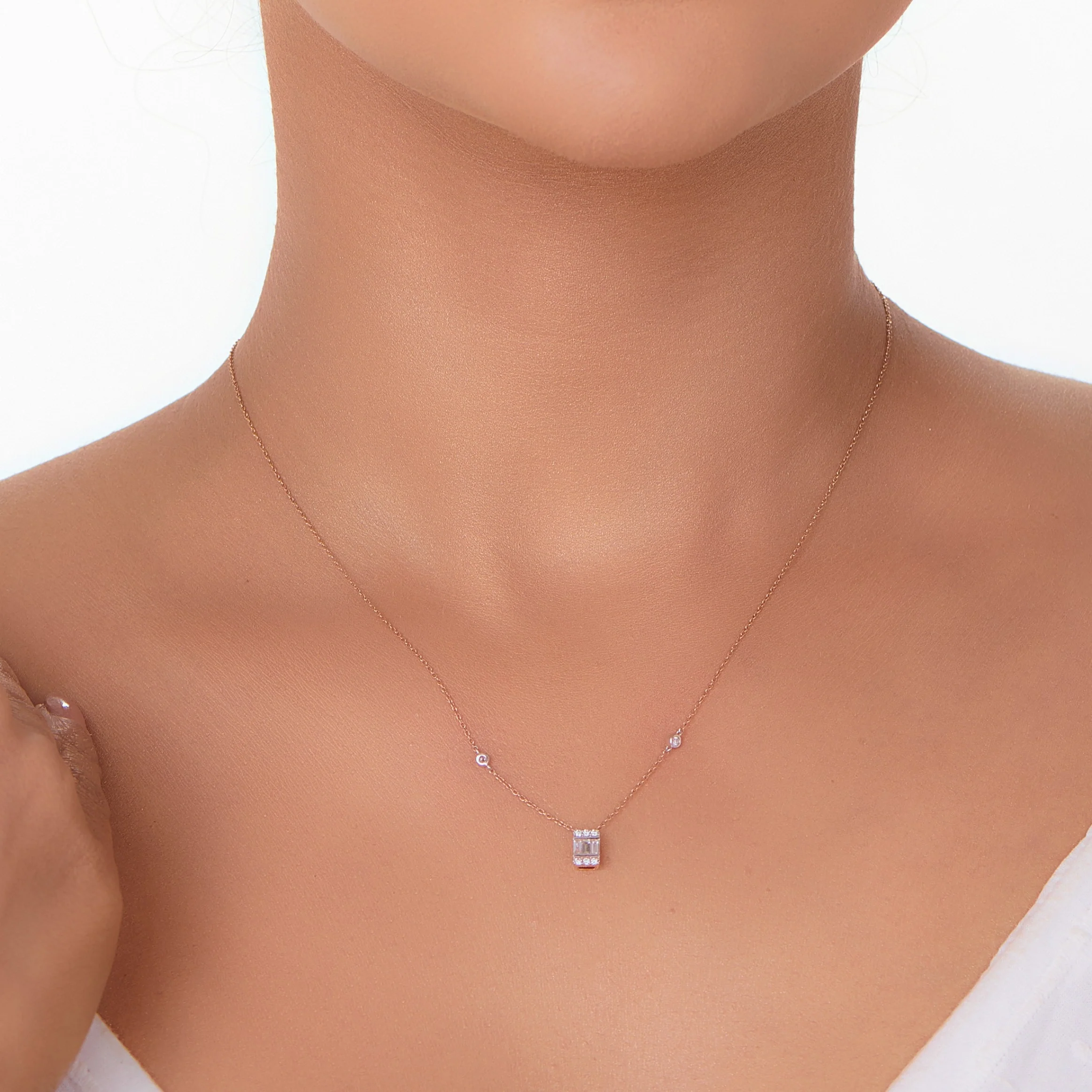 Deck Up Radiant Luxe Pendant - Image 2