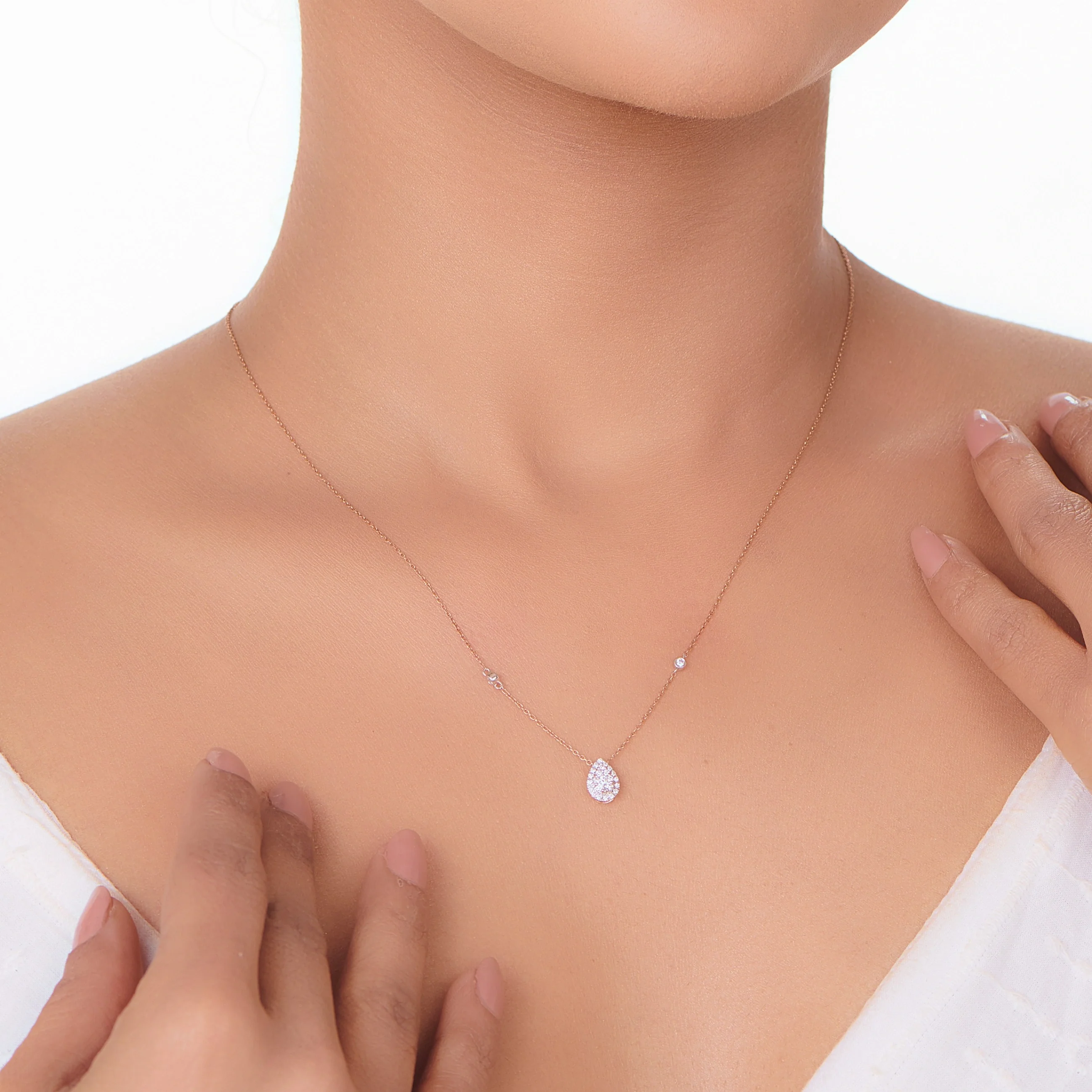 Deck Up Teardrop Dazzle Royale Necklace - Image 2