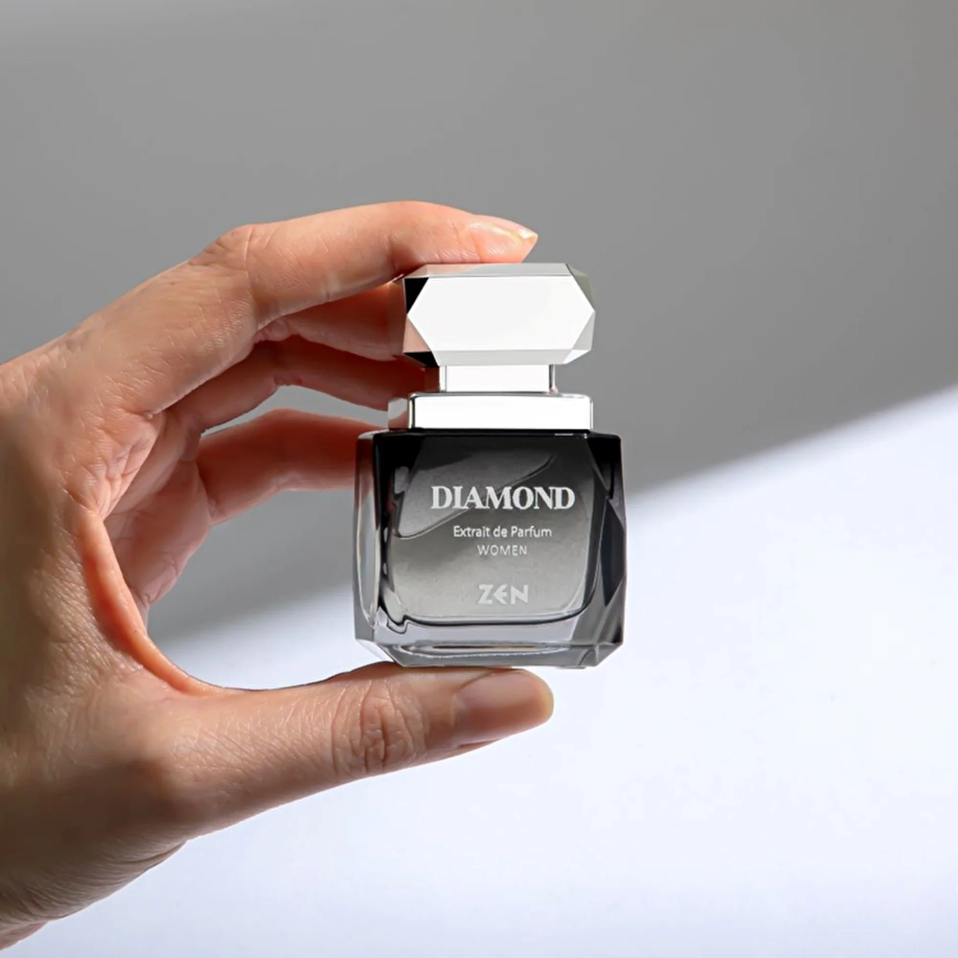 Diamond Women's Perfume - Image 3