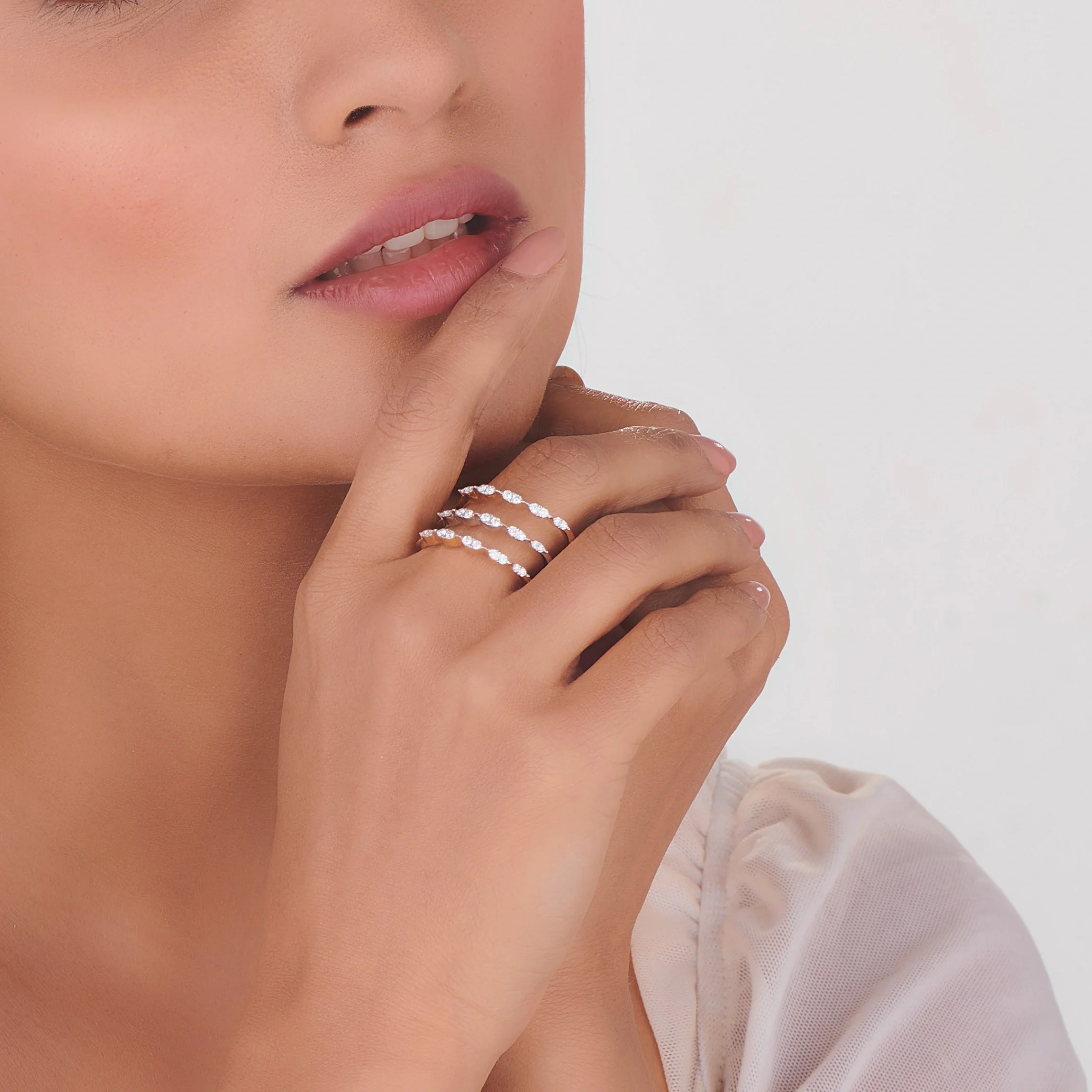 Enchante Luxe Diamond Eye Ring - Image 2