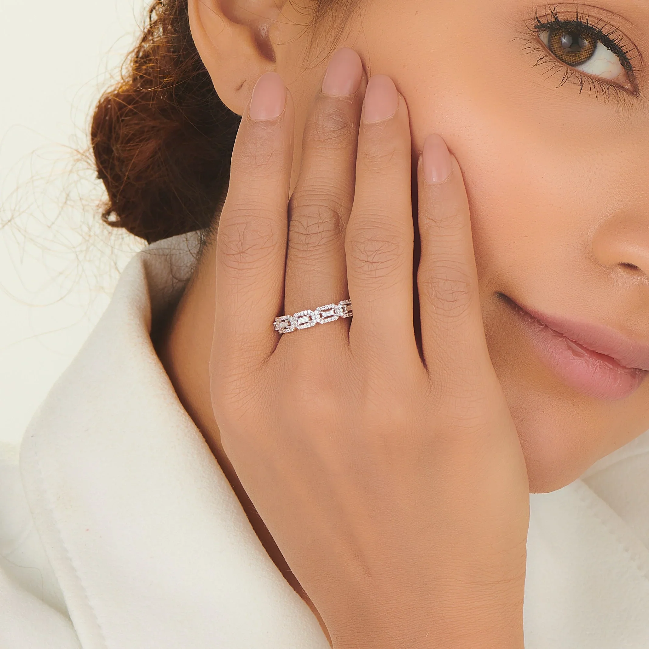 Meta Radiant Realm Ring - Image 4