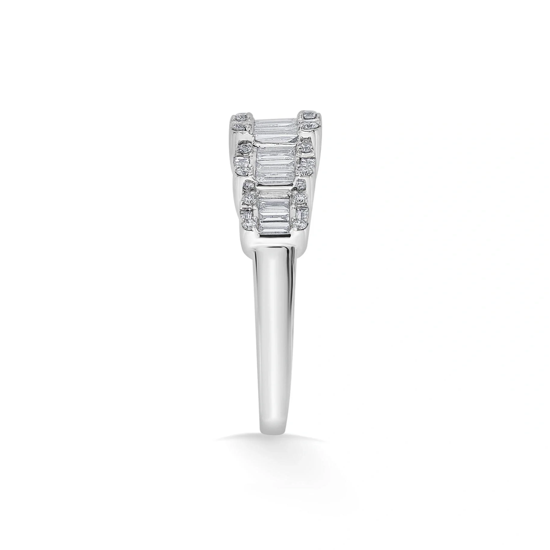 Meta Regal Radiance Crown Ring - Image 3