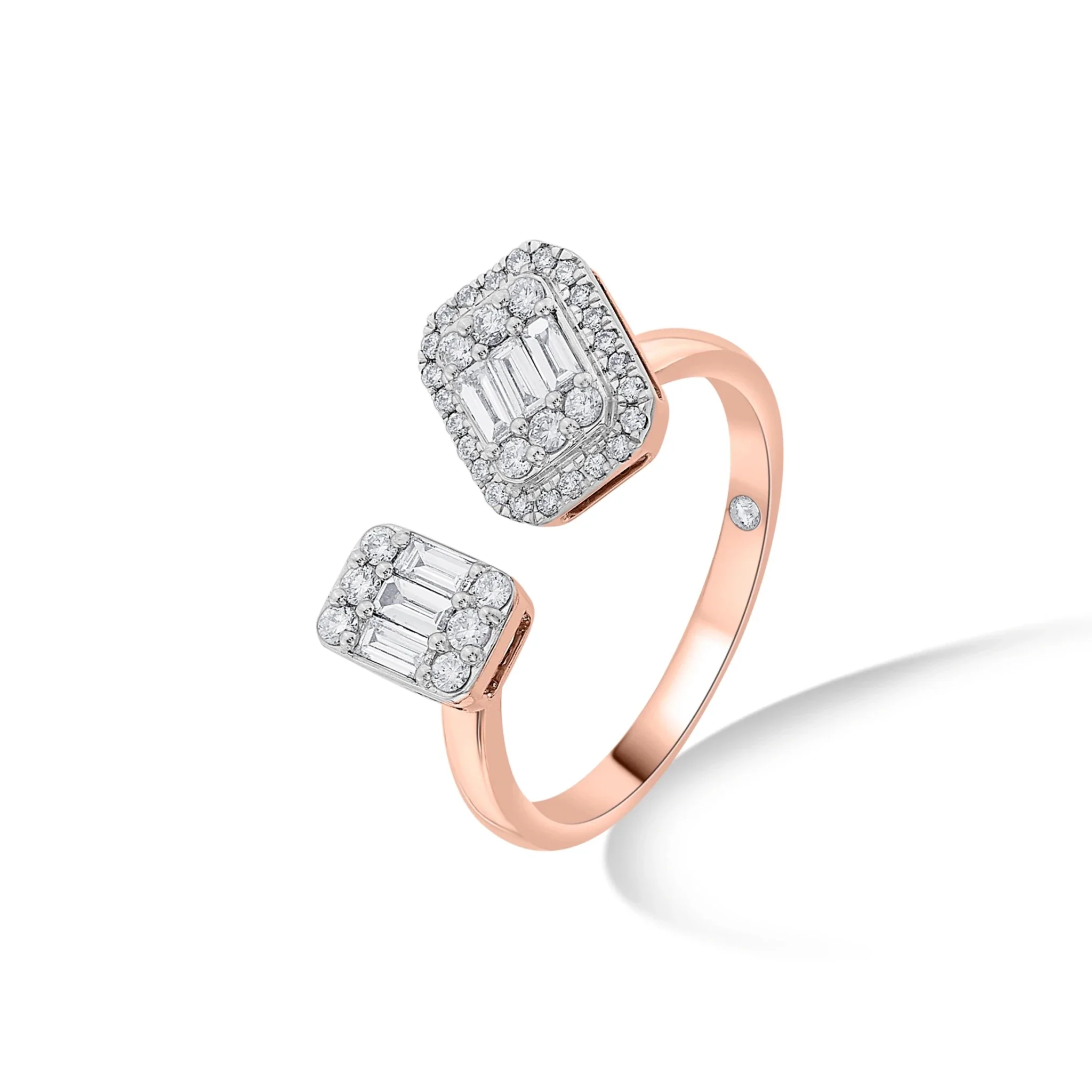 MOI Emerald Cluster Ring