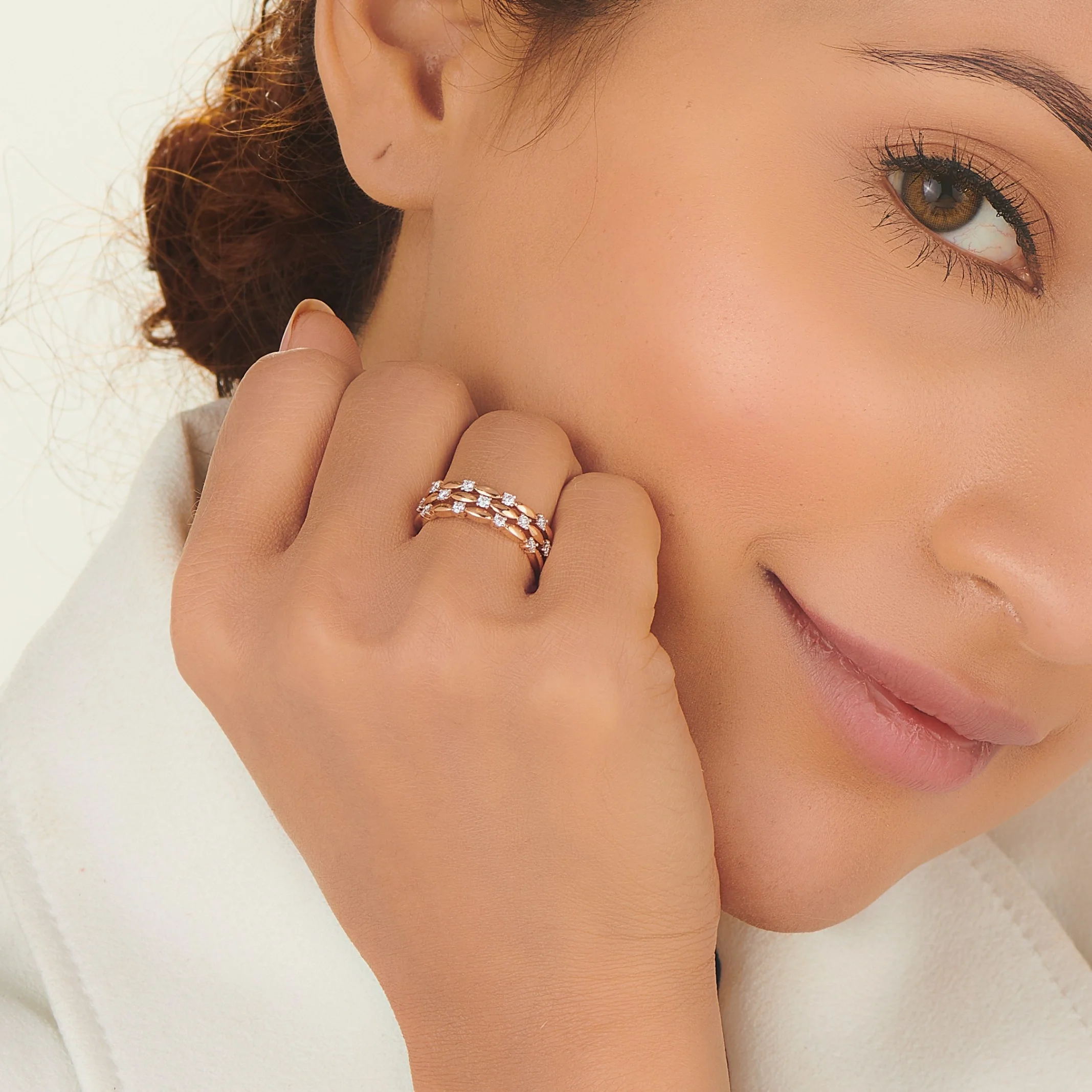 Sassy Diamond Honeycomb Ring - Image 2