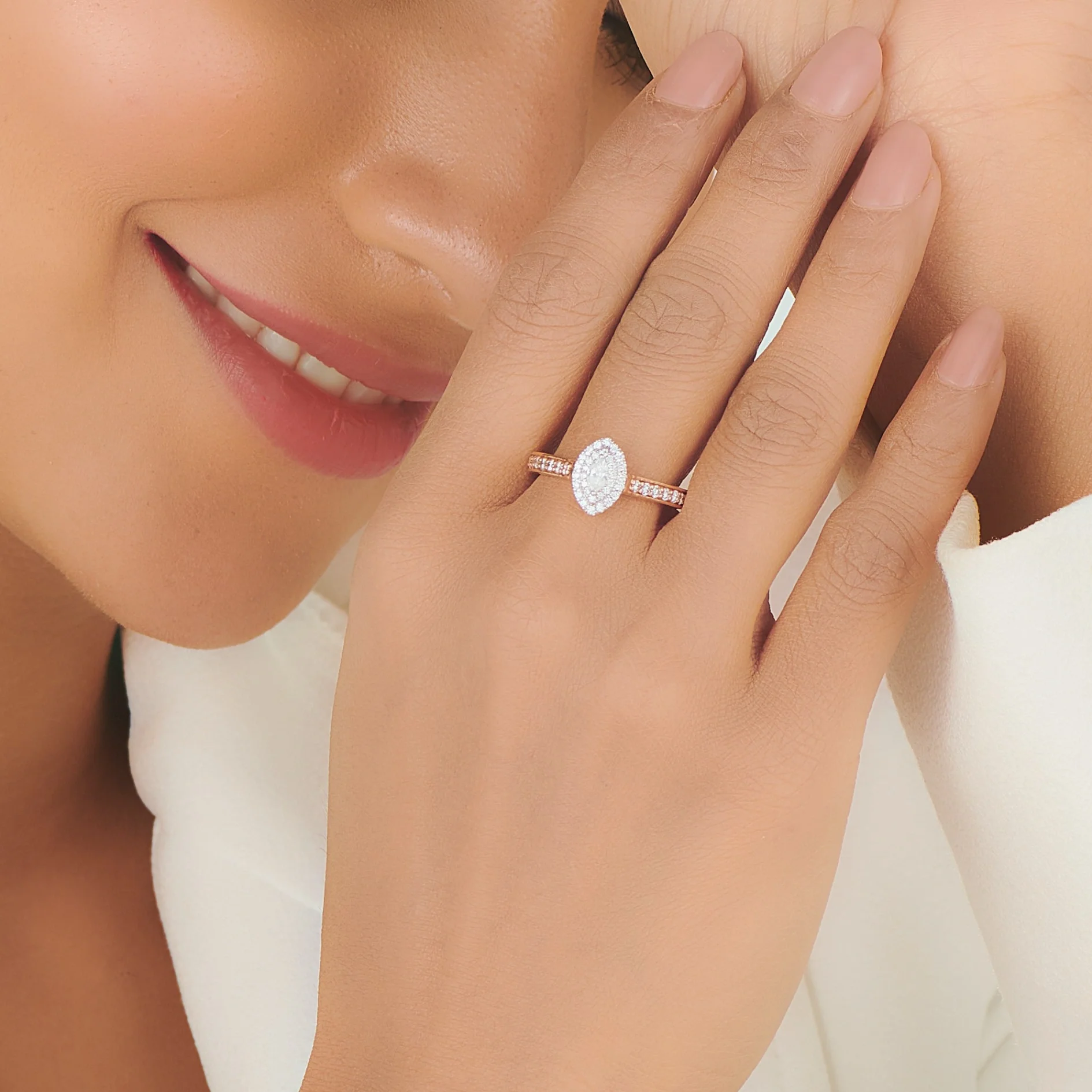 Sassy Glamour Blaze Marquise Sparkle Ring - Image 2