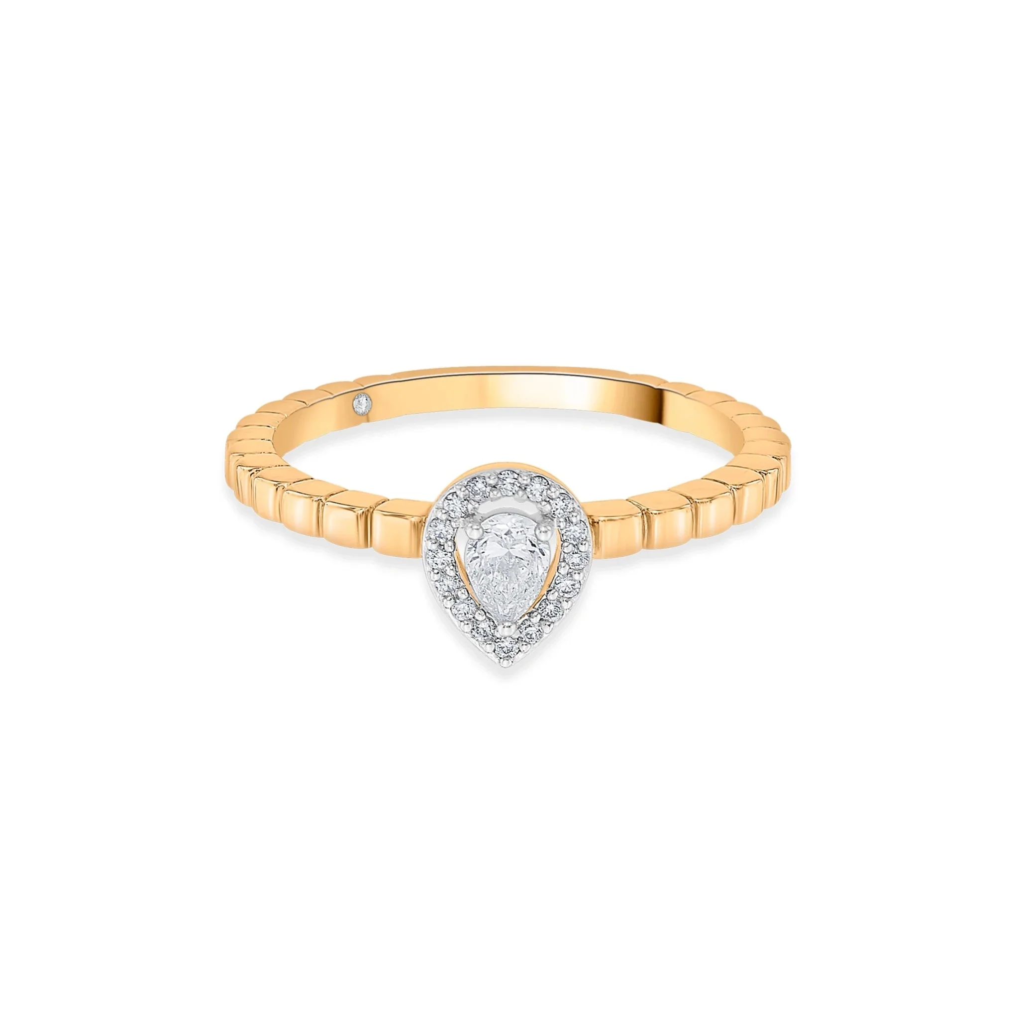 Sassy Golden Teardrop Glamour Ring - Image 3