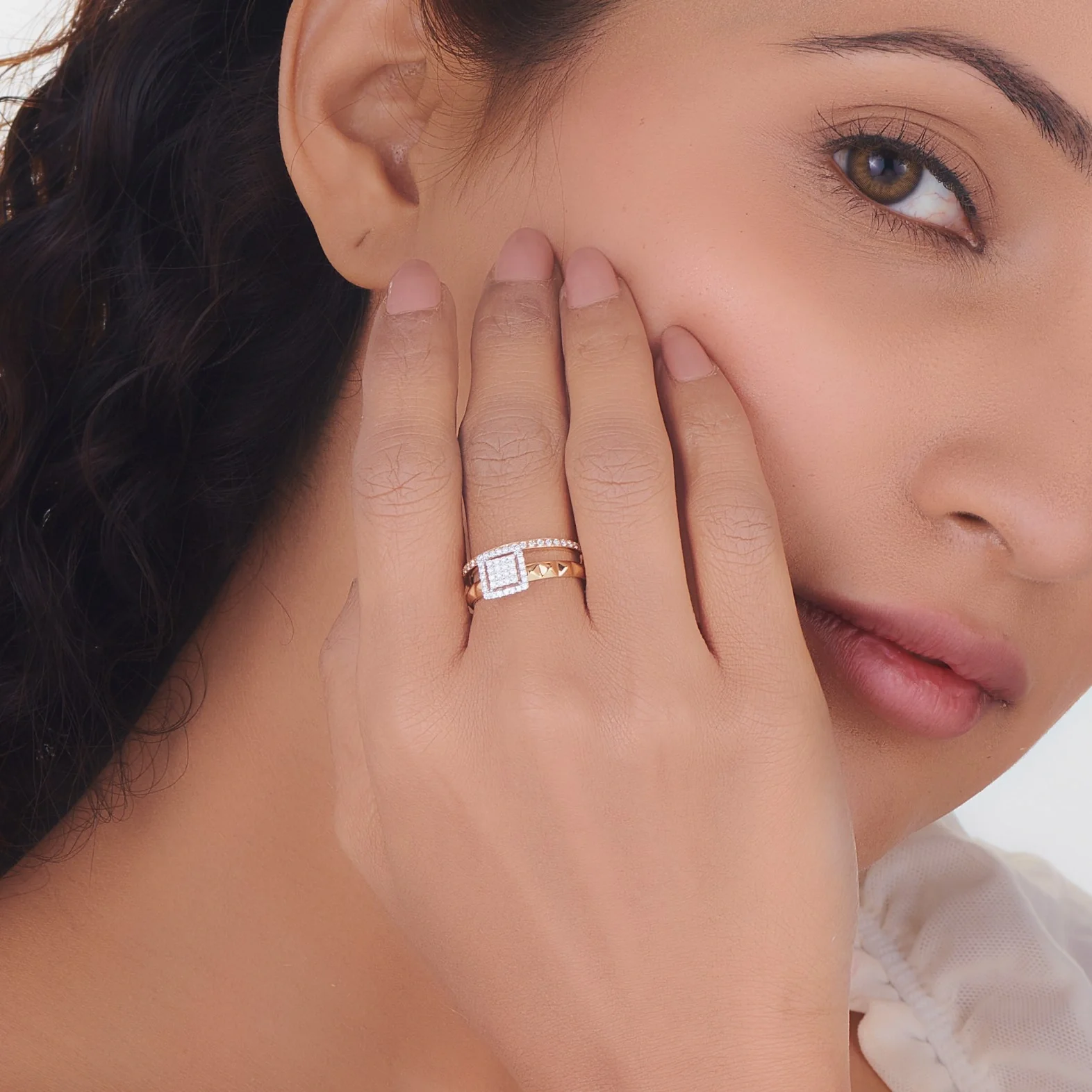 Soiree Glam Grid Icon Ring - Image 2
