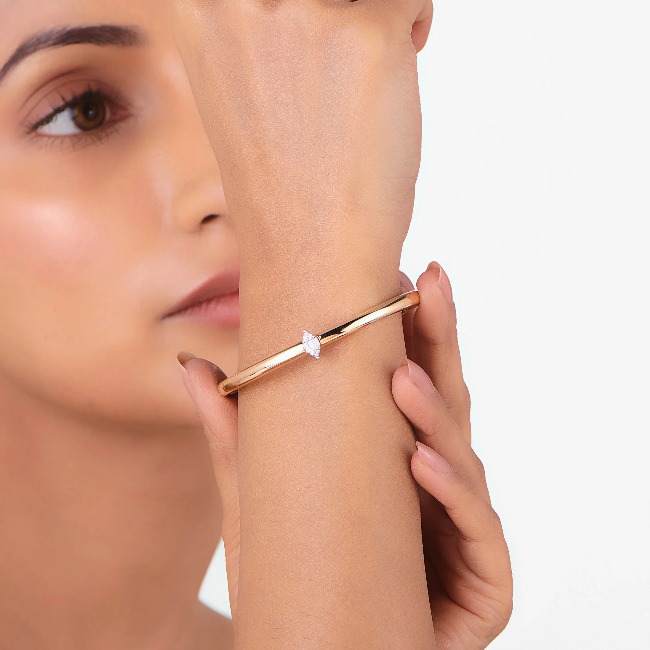 Soiree Luxe Marquise Mirage Bracelet - Image 2