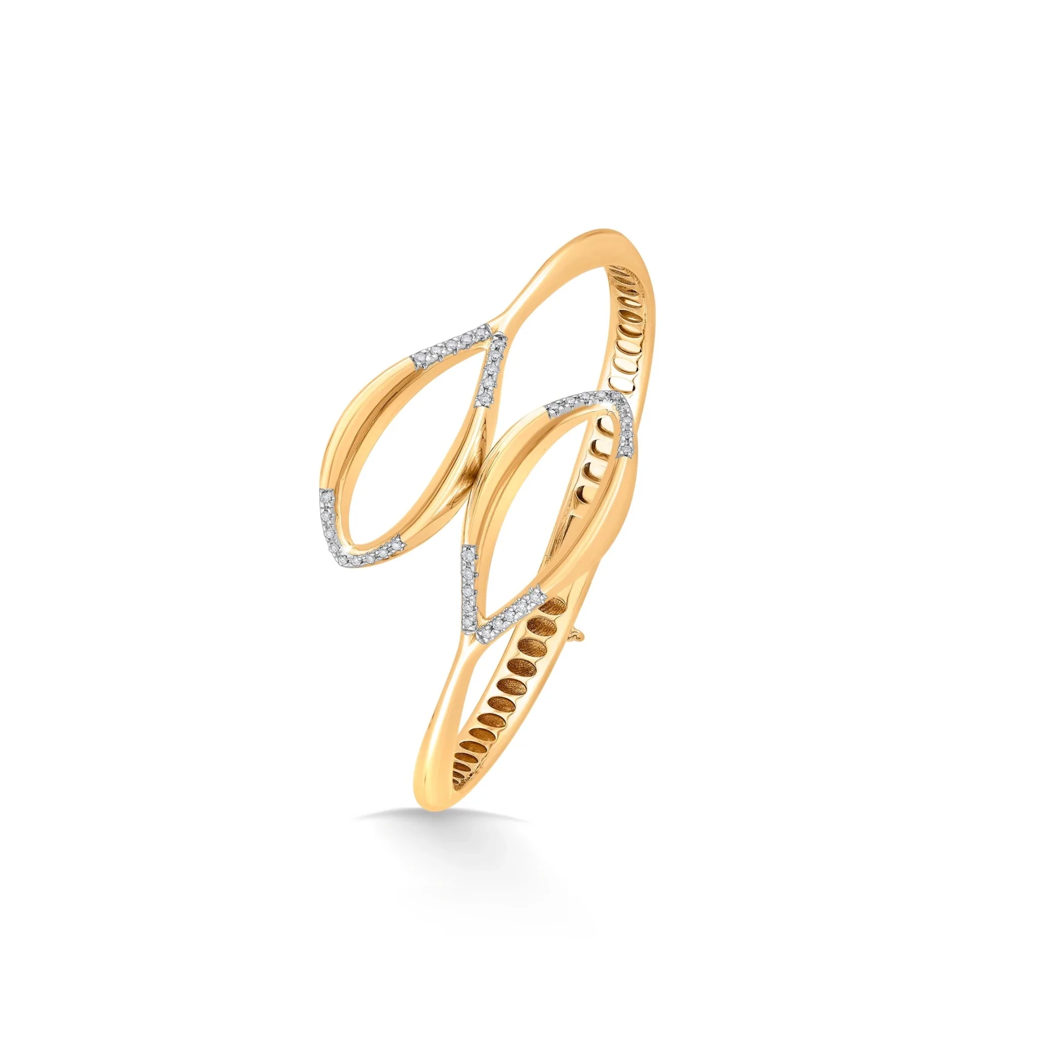 Soiree Overlap Petal Bracelet