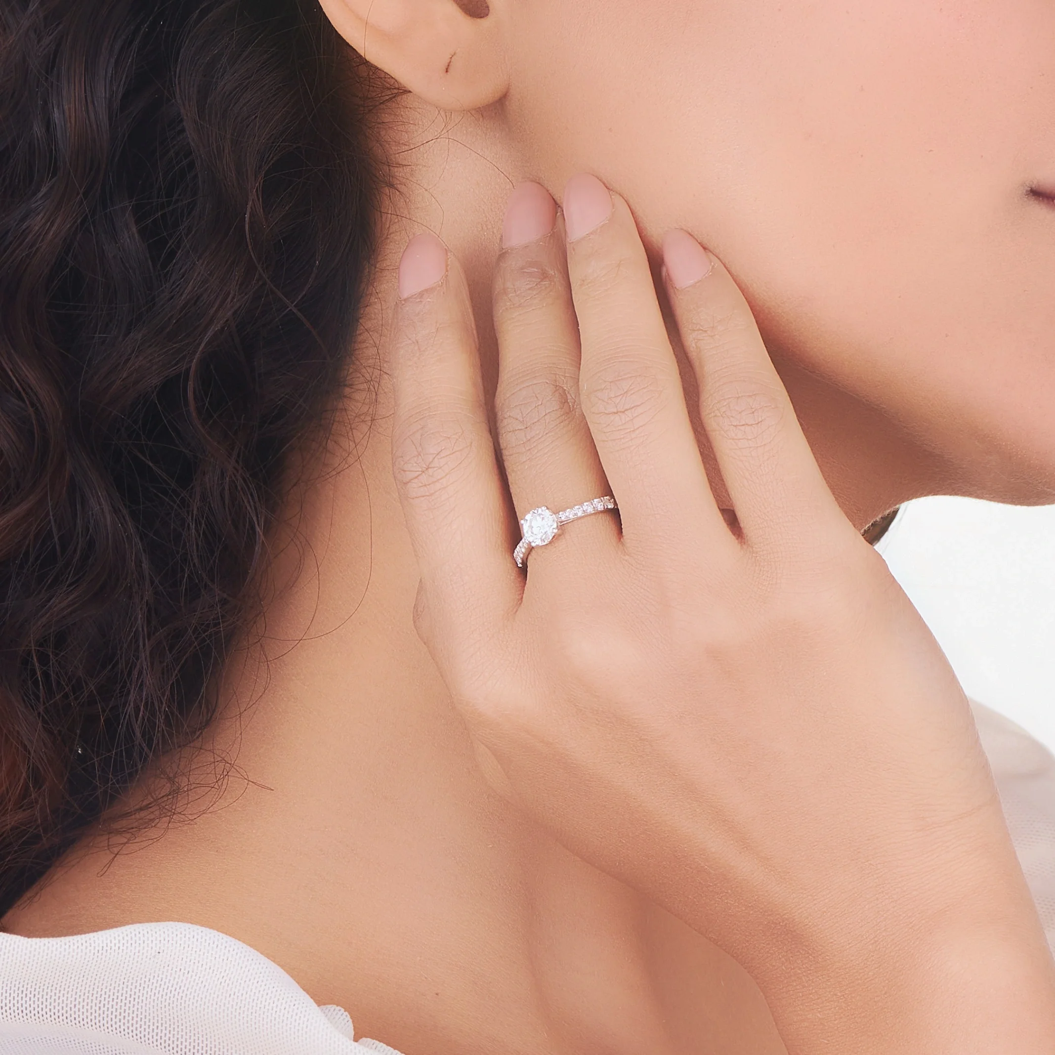 Solitaire Classic Zenith Ring - Image 2