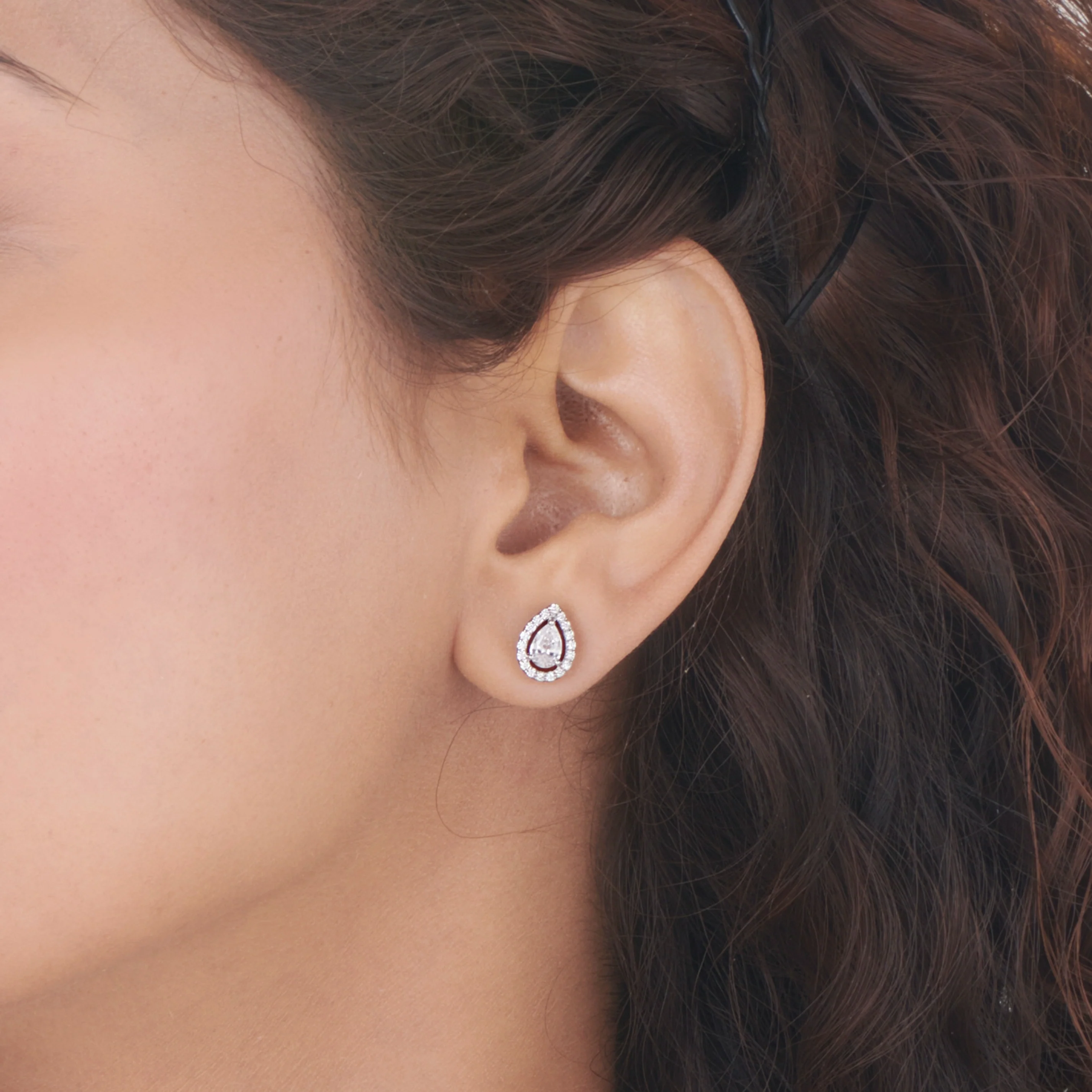 Solitaire Gleaming Dewdrop Studs - Image 4