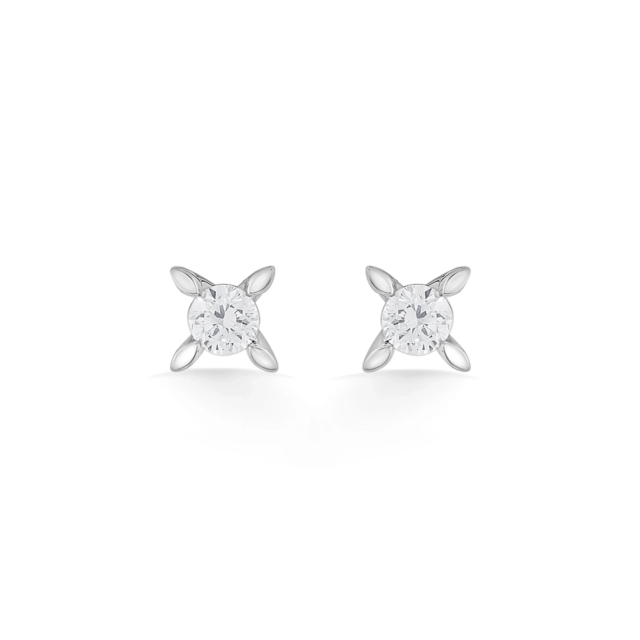 Solitaire PetalShine Spark Studs