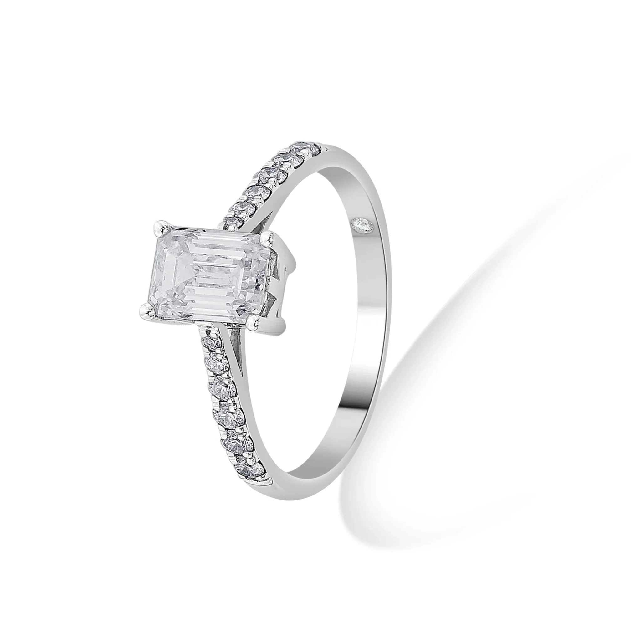 Solitaire Regal Radiance Emerald-Cut Ring