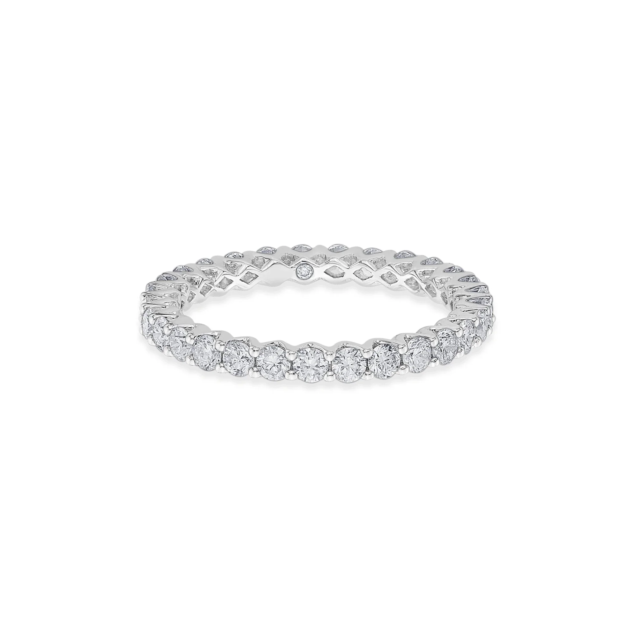 Solitaire Timeless Glow Band - Image 4