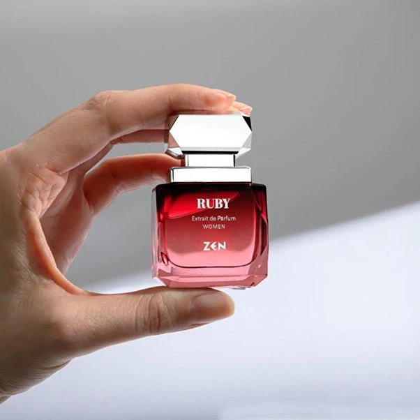 Ruby Women's Perfume - Image 3
